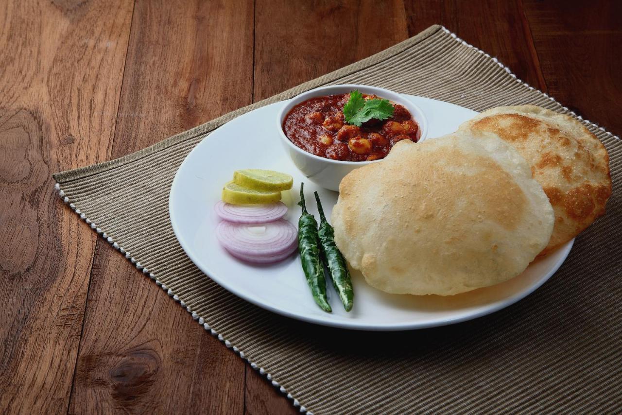 Spot On Sharma'S Kitchen & Home Stay Bajaura ภายนอก รูปภาพ